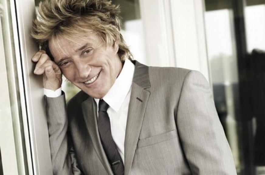 Rod Stewart confessa que usou cocaína pelo traseiro