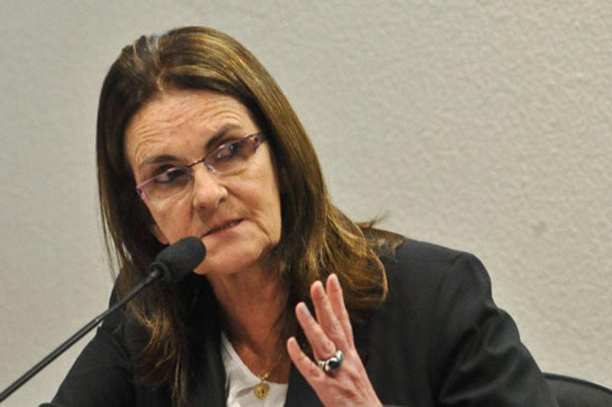 Petrobras declara “guerra” a atrasos, diz Graça Foster