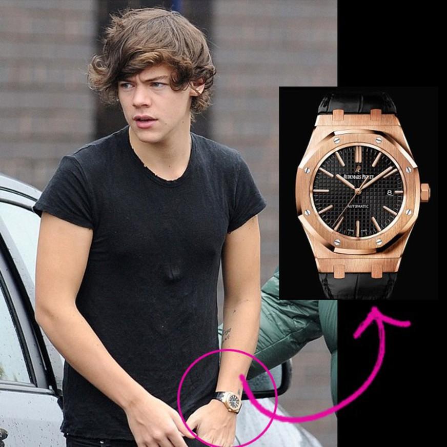 Harry Styles, do One Direction, usa relógio de 75 mil reais