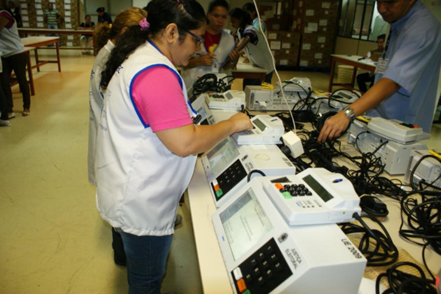 TRE mobiliza 13 mil mesários para o 2º turno em Manaus