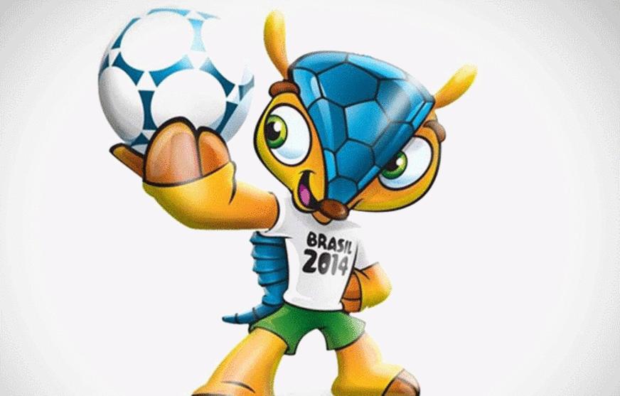 Mascote da Copa de 2014 é atacado em Brasília