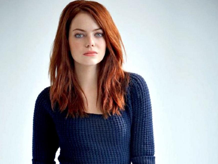 Emma Stone é eleita a mulher mais bem vestida de 2012