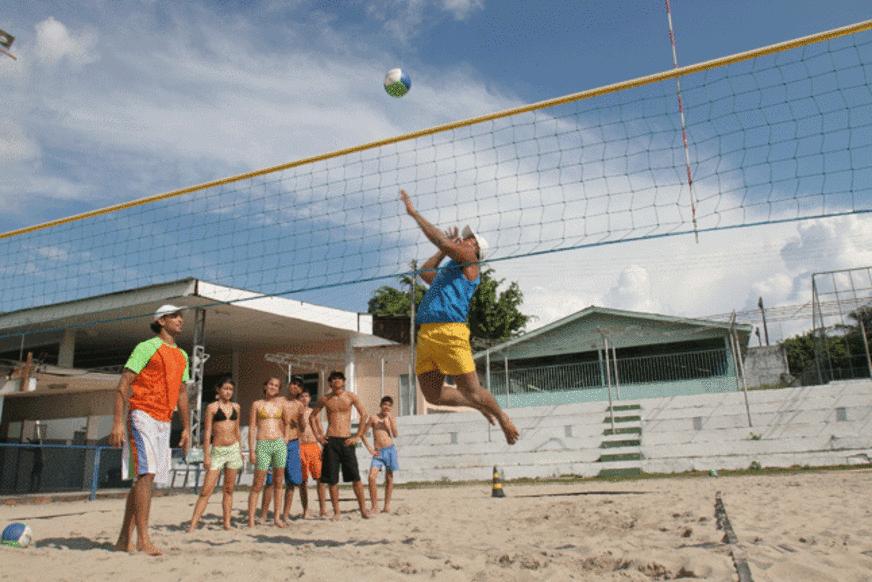 Torneio Máster de Vôlei de Praia acontece este mês, em Manaus