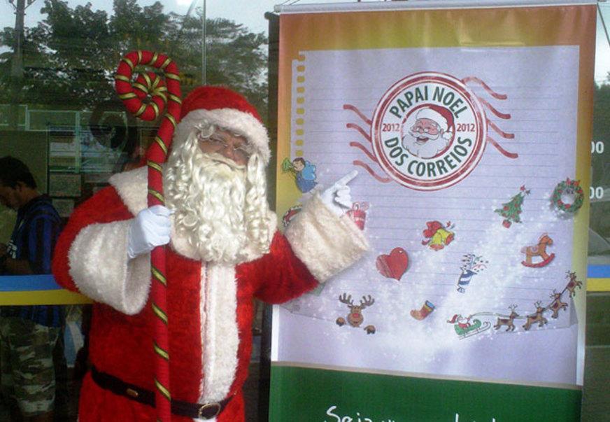 Correios lança nota de esclarecimento sobre pagamento ao Papai Noel