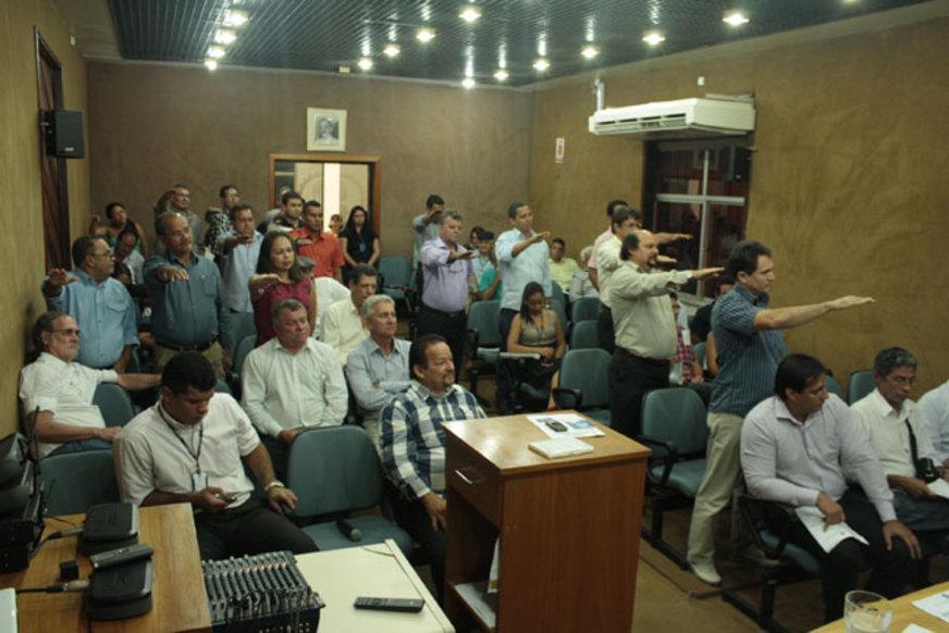 Nova Diretoria e Conselheiros tomam posse no Crea-AM