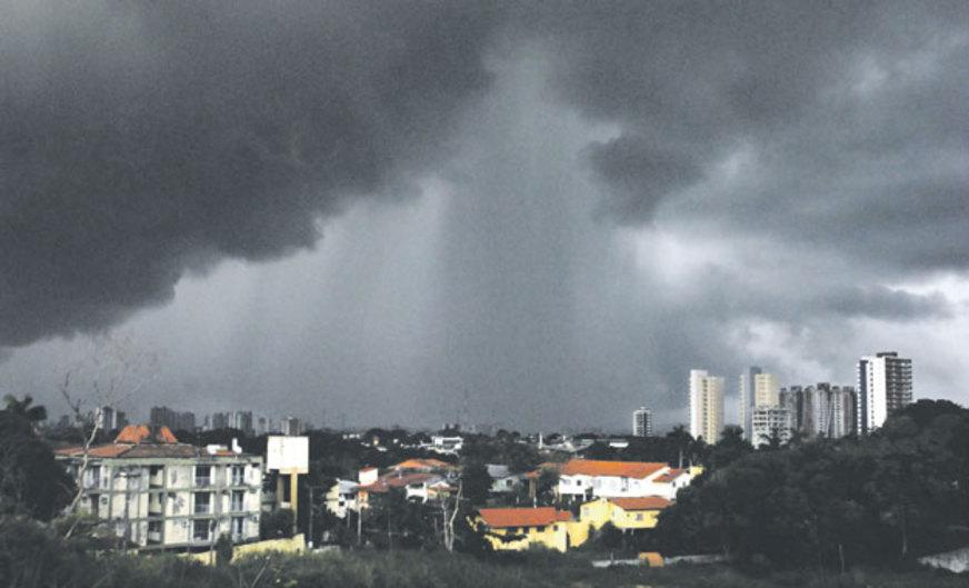 Curso capacita profissionais em sistemas de previsão meteorológicas