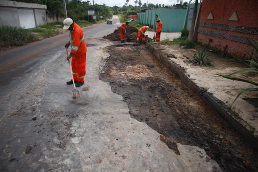 Trezentas ruas recuperadas em 15 dias em Manaus