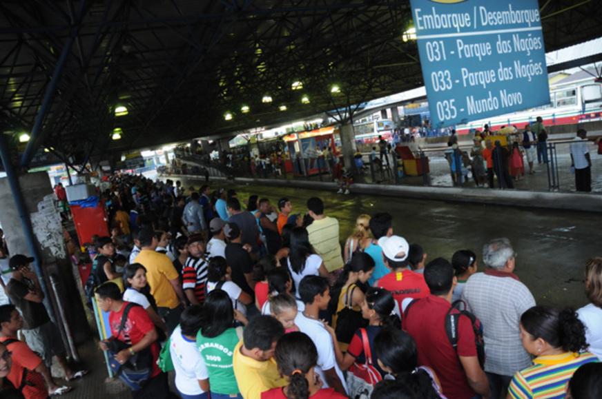 Prefeitura de Manaus estuda reforma de terminais de ônibus