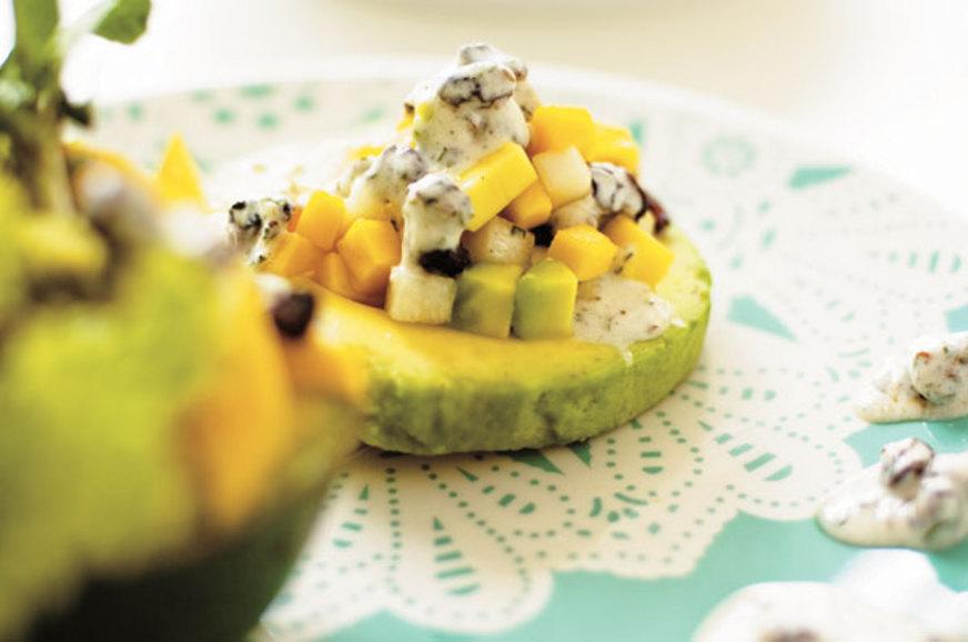 Salada Tropical com amêndoa
