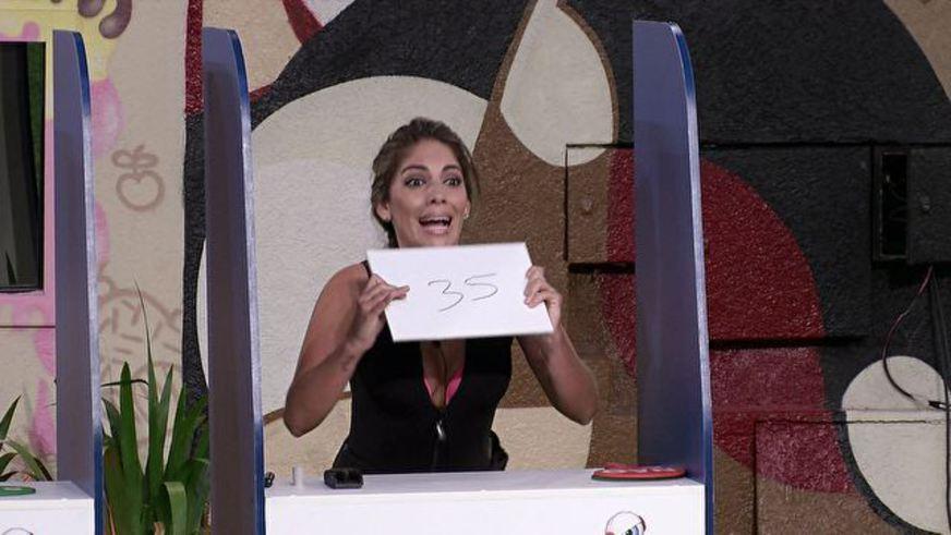 Poder está nas mãos de Anamara