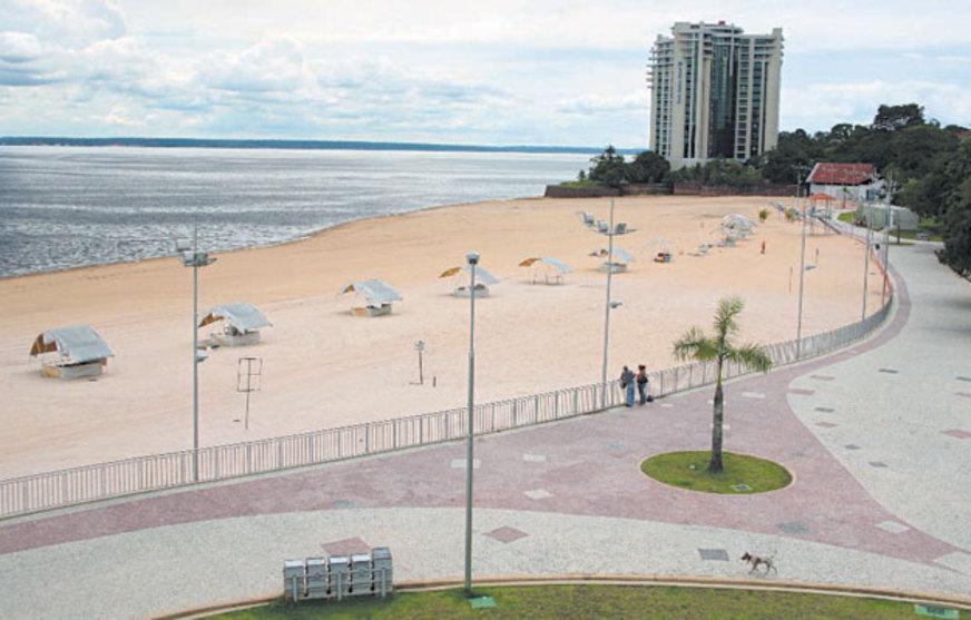 Praia da Ponta Negra deve ser reaberta em março