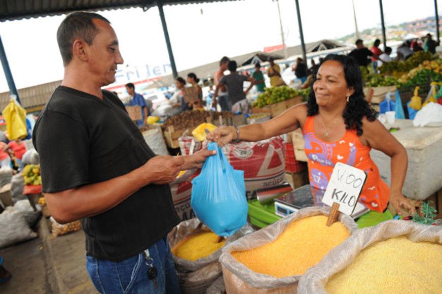 Cesta básica de Manaus custou R$ 301,73, no mês de janeiro