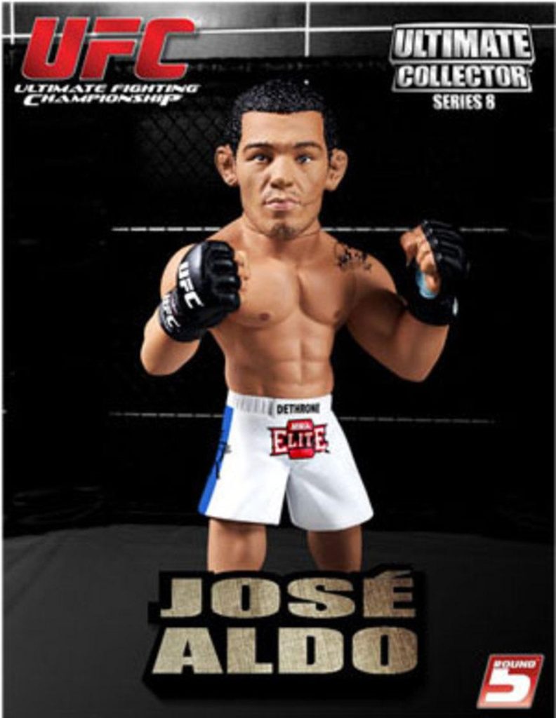 O campeão José Aldo vira boneco da Round 5