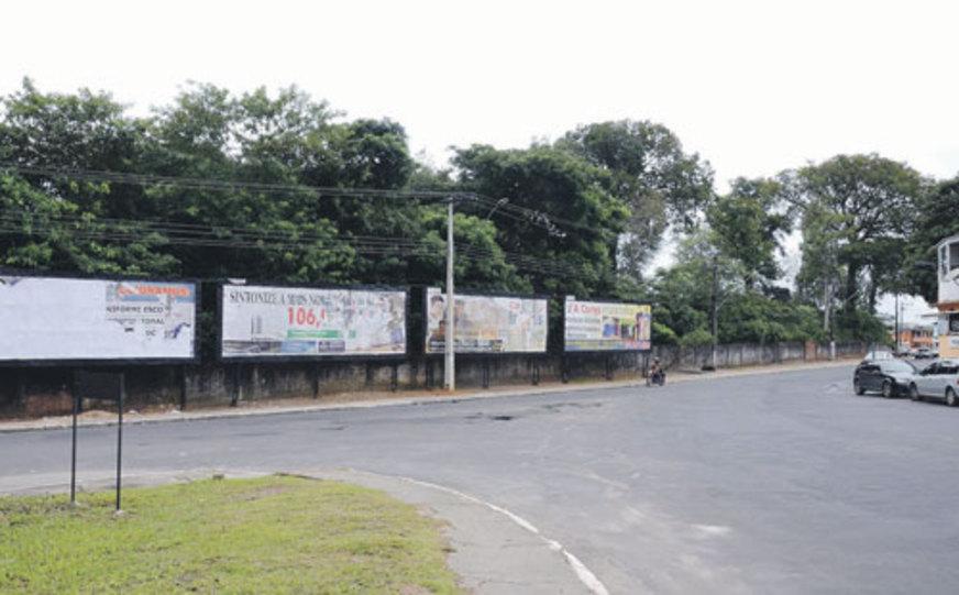 Terrenos já prontos poderiam virar parques municipais