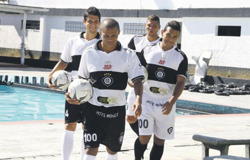Galo e Naça jogam o primeiro clássico de 2013 com a presença de ídolos antigos