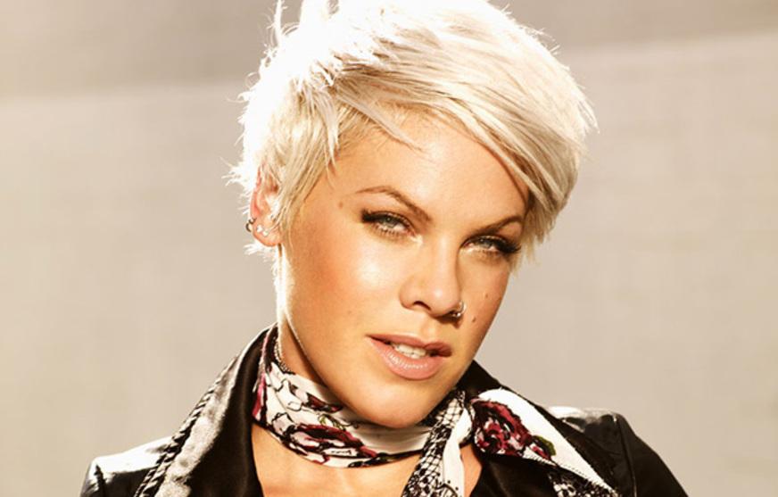 Pink foi sondada para substituir Britney Spears no X-Factor