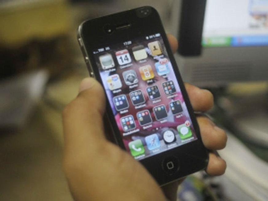 Smartphones mais em conta em abril no Brasil