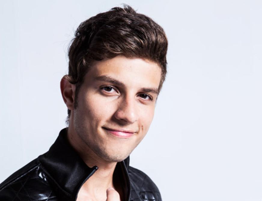 Chay Suede terá programa na MTV