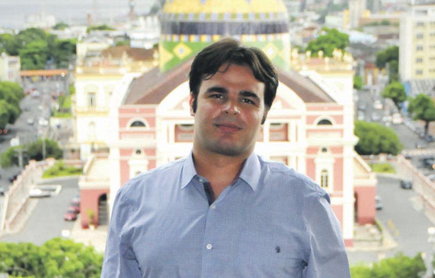 Sob nova batuta: Filarmônica ganha novo assistente