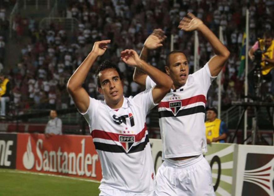 São Paulo no topo do Paulistão