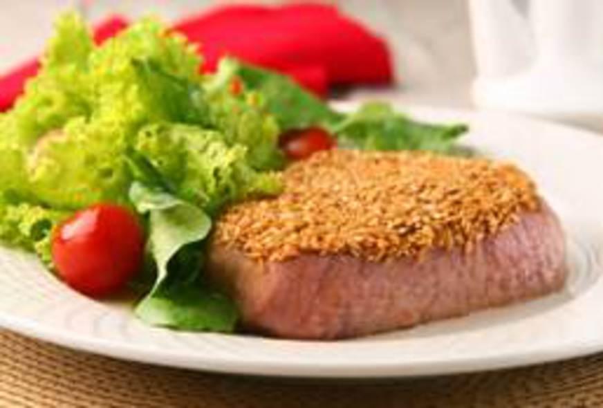 Atum com crosta de linhaça
