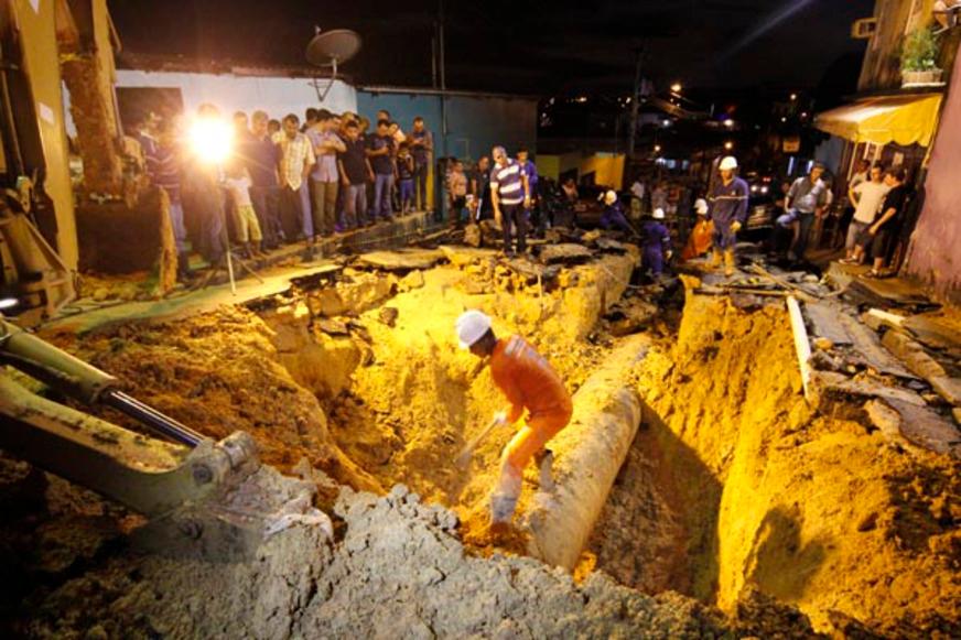 Queda de energia contribuiu para rompimento de adutora, explica a Manaus Ambiental