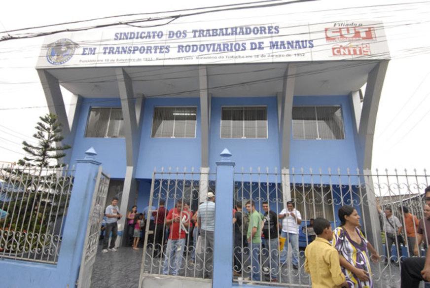Rodoviários prometem paralisar a frota caso Sinetram não retome negociações em 72 horas