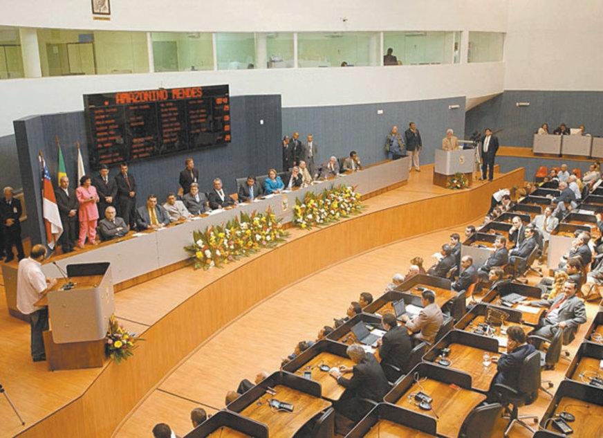 CMM e ALEAM terão audiência pública sobre revalidação de diploma médico