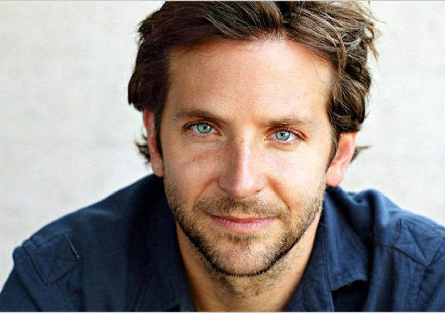 Bradley Cooper fala sobre convivência com sua mãe