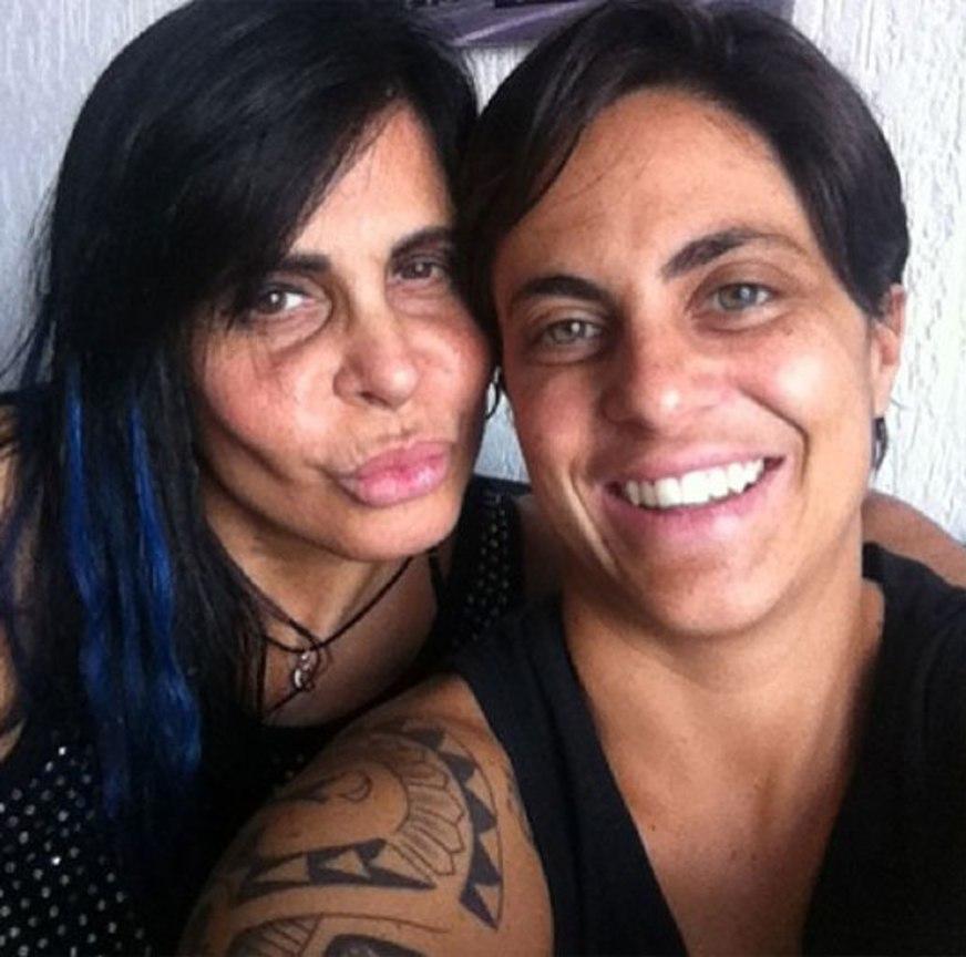 Gretchen comemora performance da filha em novela