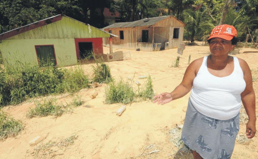 Moradores de Manaus ainda sofrem efeitos da chuva