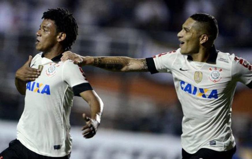 Timão goleia e avança para a semifinal