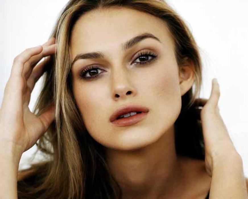 Keira Knightley ganha árvore de presente do marido