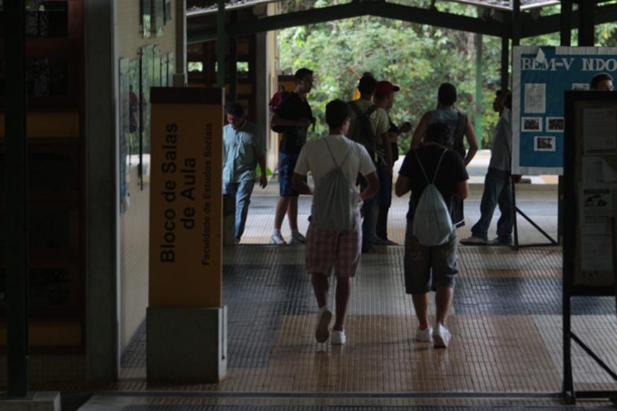 Alunos índios e quilombolas passarão a receber bolsa de até R$ 900