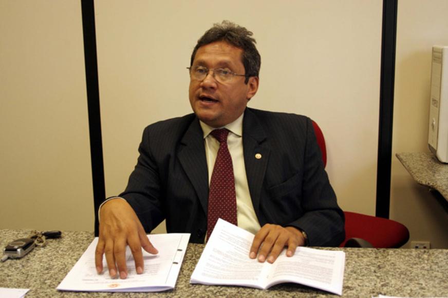 Promotor tacha presente das mães do TCE-AM de ato ilícito