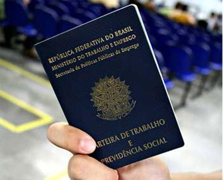 Adiada decisão sobre reajuste do seguro-desemprego