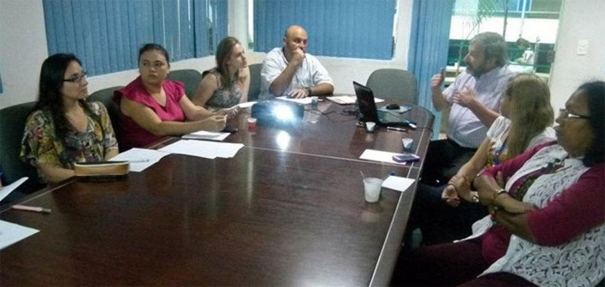 Especialista em projetos cicloviários tem encontro com funcionários do Implurb