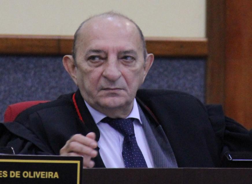 Chalub tem até o dia 10 para devolver processo contra Nicolau