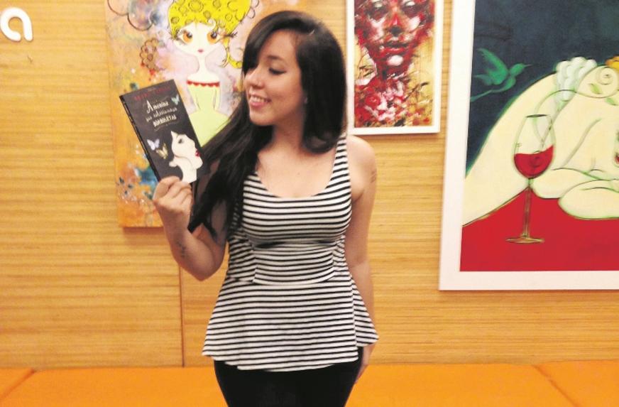 Bruna Vieira lança novo livro e fala a A CRÍTICA