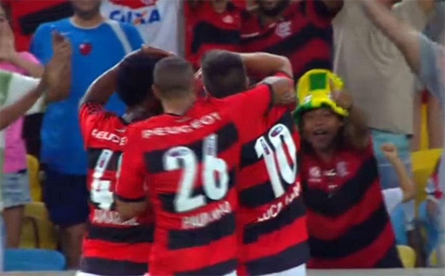 Flamengo vence sem dificuldade e agora espera por Vasco ou Flu