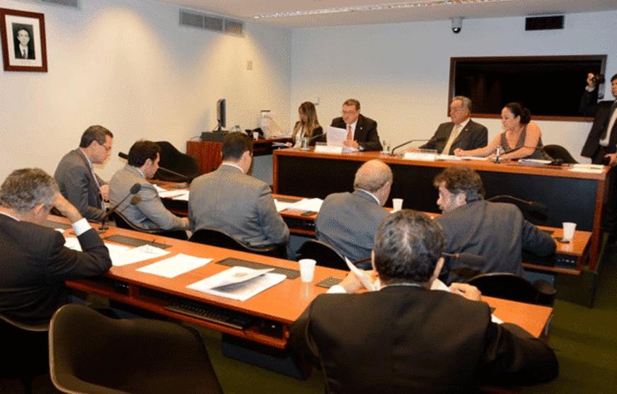 2º Turno: Comissão Especial se reúne para tratar da PEC da ZFM