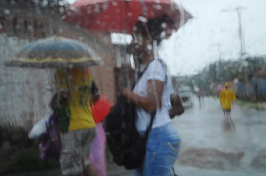 Mês de abril começa com muita chuva mas poucas ocorrências, em Manaus