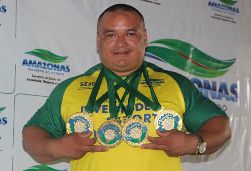 Halterofilista do AM volta com bagagem lotada de medalhas