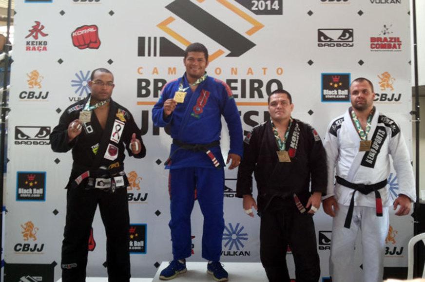 Atleta de Manaus conquista o Tri Brasileiro de Jiu Jitsu