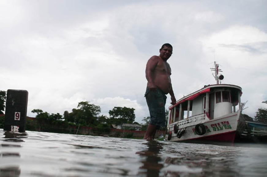 Enchente do Amazonas está próxima da cota recorde de 2009