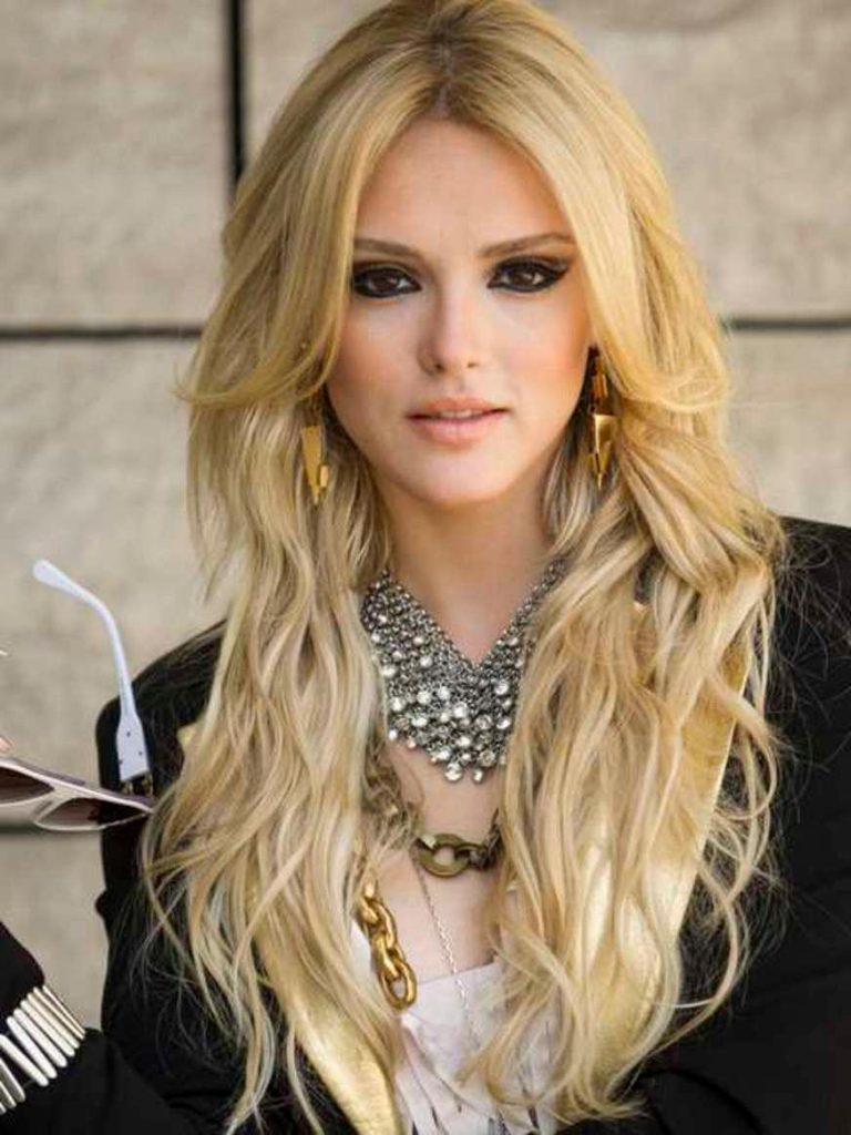 Atriz Isabelle Drummond perde CNH por excesso de multas