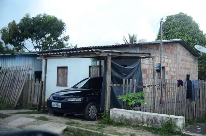 Homens armados invadem casa com lista de nome dos moradores, na Zona Oeste de Manaus