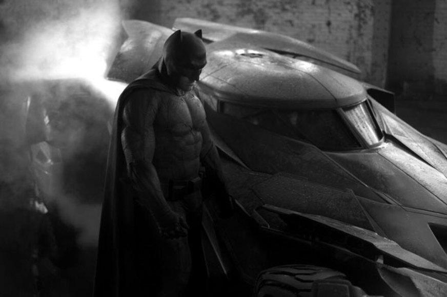 Foto revela visual do Batman, interpretado por Ben Affleck