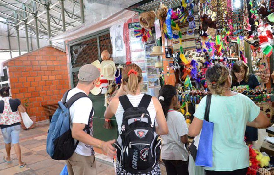 Turismo na Copa ‘turbina’ vendas no Mercado Adolpho Lisboa