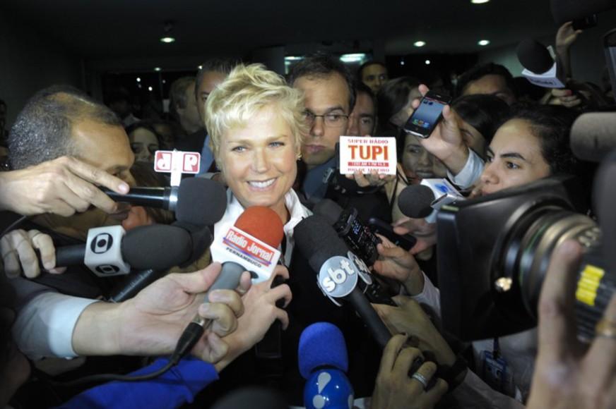 Xuxa afirma que violência não pode ser usada para educar as crianças
